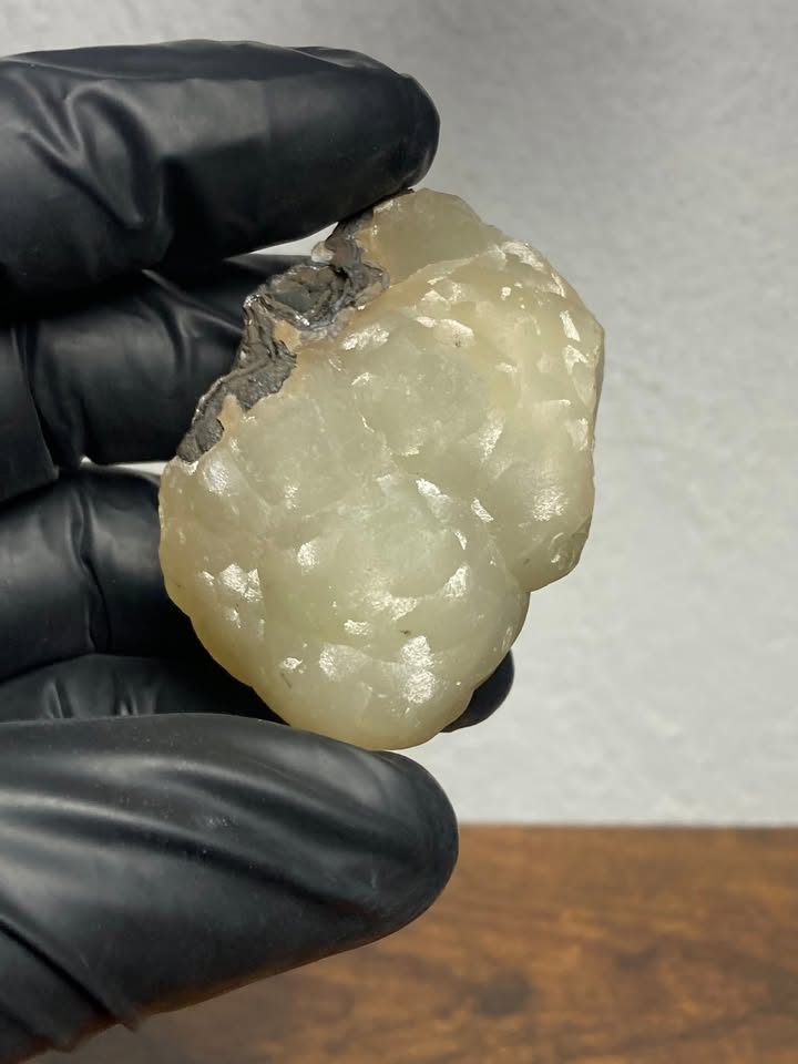 💎 Smithsonita botrioidal — formación mineral natural